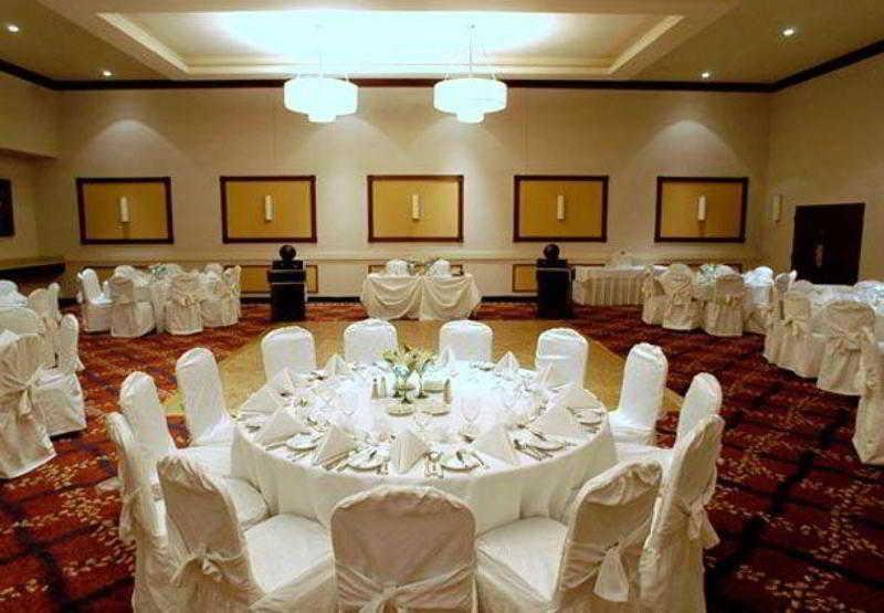 Residence Inn By Marriott Montreal Airport Dorval Εστιατόριο φωτογραφία