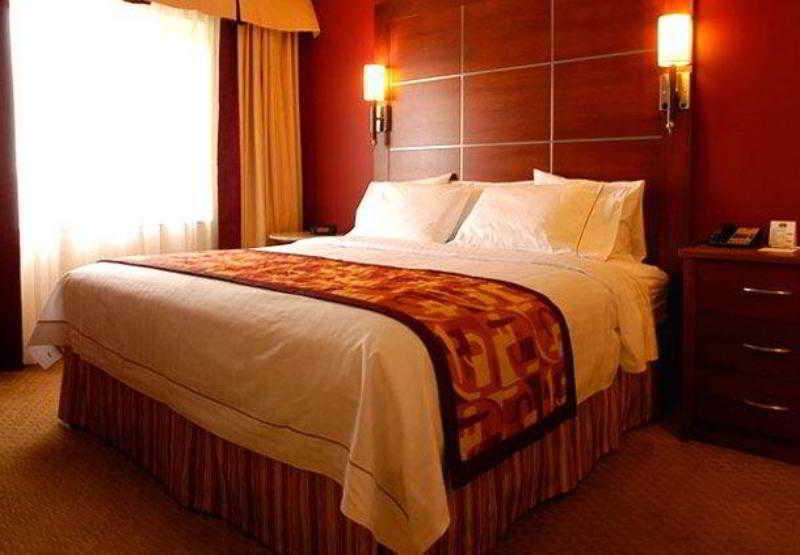 Residence Inn By Marriott Montreal Airport Dorval Εξωτερικό φωτογραφία
